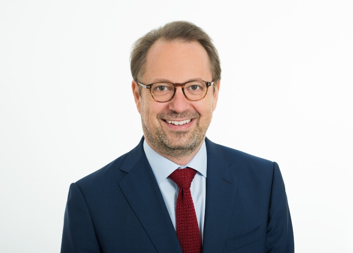 Prof. Dr. Matthias 
                Lehmann, D.E.A. (Paris II), LL.M., J.S.D. (Columbia)  